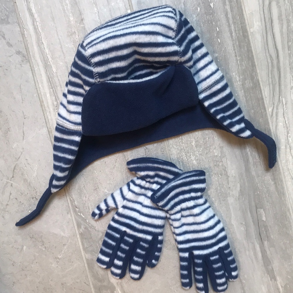 Little boys hat and glove set - size 4-6
